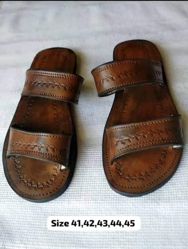 Leather sandals 1